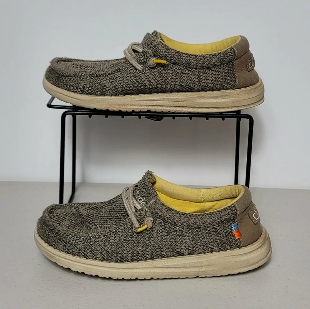 Youth Boys Hey Dude Wally Slip On Loafers Gray Yellow Youth Size US KID 13